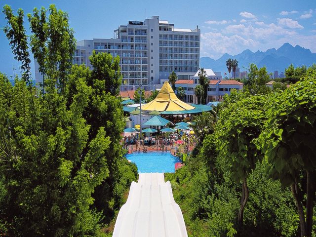 SUNIS HOTEL SU