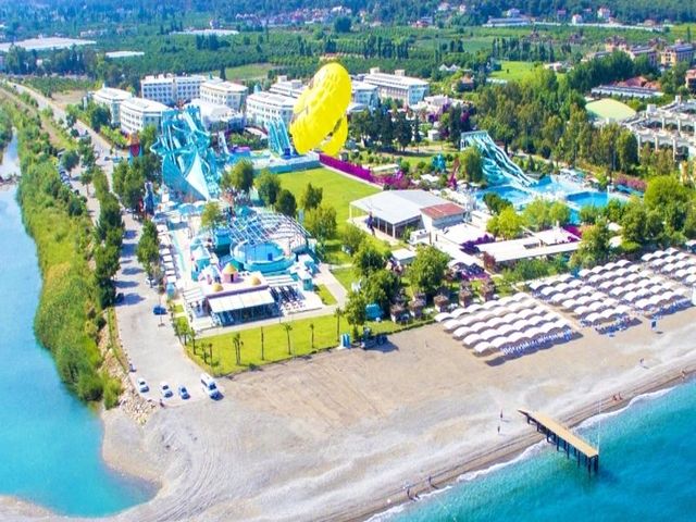 DAIMA BIZ RESORT
