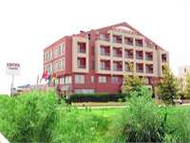 CERES HOTEL