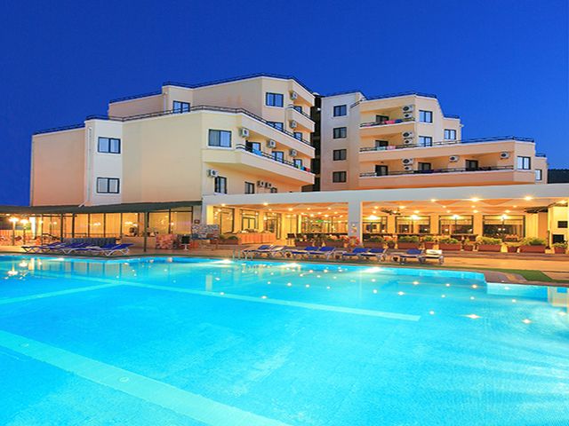 LIMA RESORT