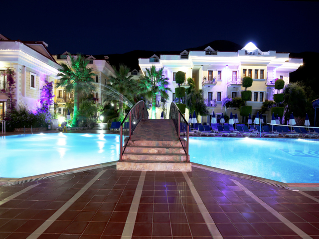 YEL HOLIDAY RESORT