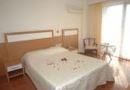 IDEAL BEACH OTEL