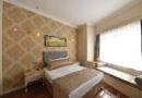 NICHOLAS PARK HOTEL